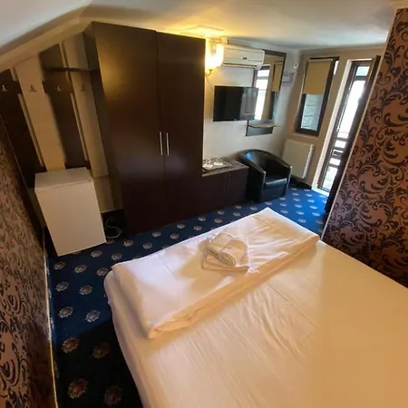 Hanu Satului Casa de hóspedes