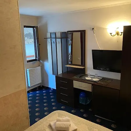 Hanu Satului 3* Constança