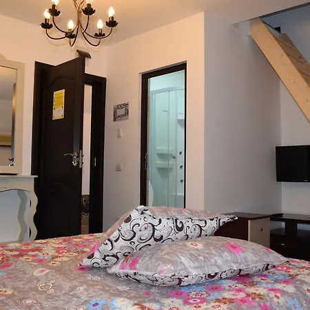 Hanu Satului 3* Constança