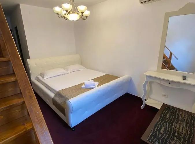 Pensiune Hanu Satului 3*