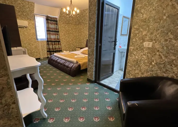 Hanu Satului 3* 콘스탄차